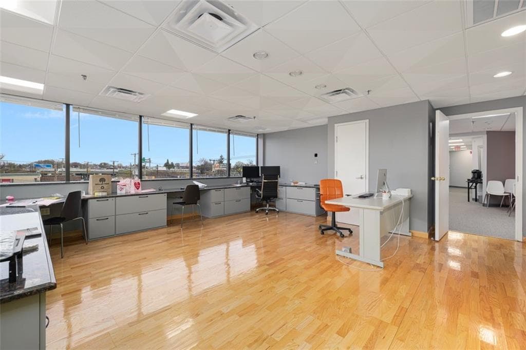 999 South Broadway - Photo 5