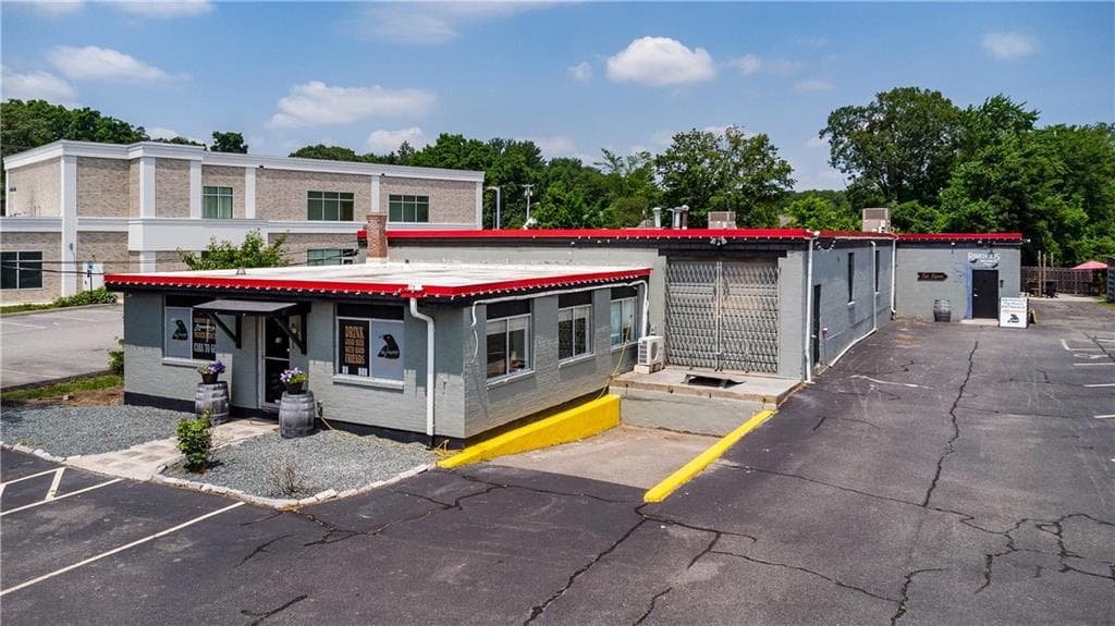 10 Industrial Road - Photo 1