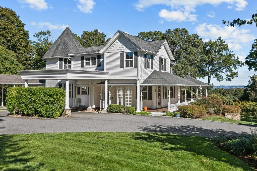 159 Aldrich Avenue - Photo 3