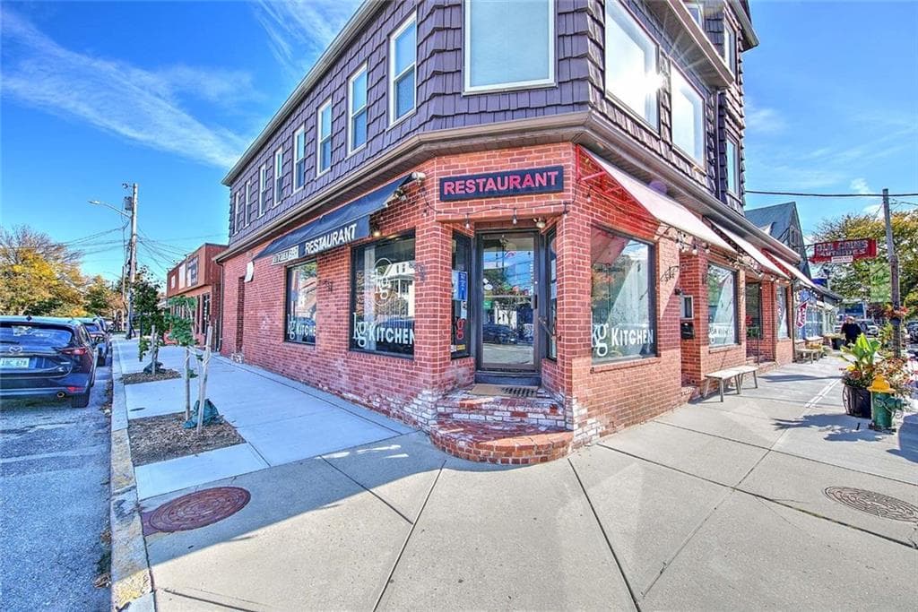 771 Hope Street - Photo 2