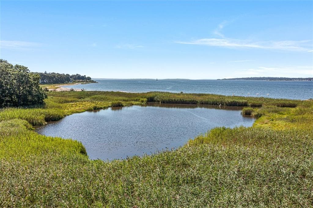 150 Alfred Drowne Road - Photo 3