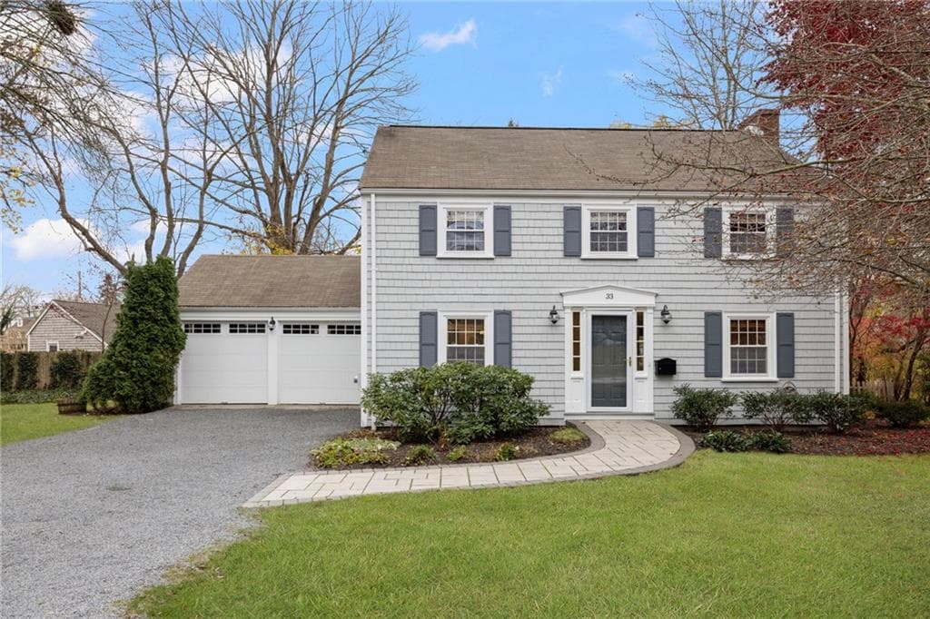 33 Melrose Avenue - Photo 1