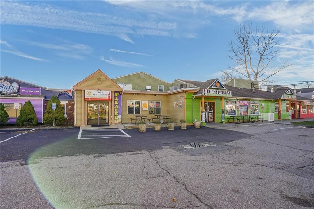 100 Fortin Street - Photo 2