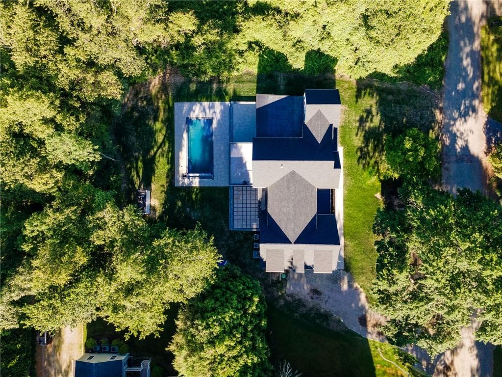 19 Castle Road - Photo 3