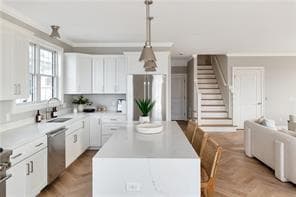 114 East Point Drive - Photo 3