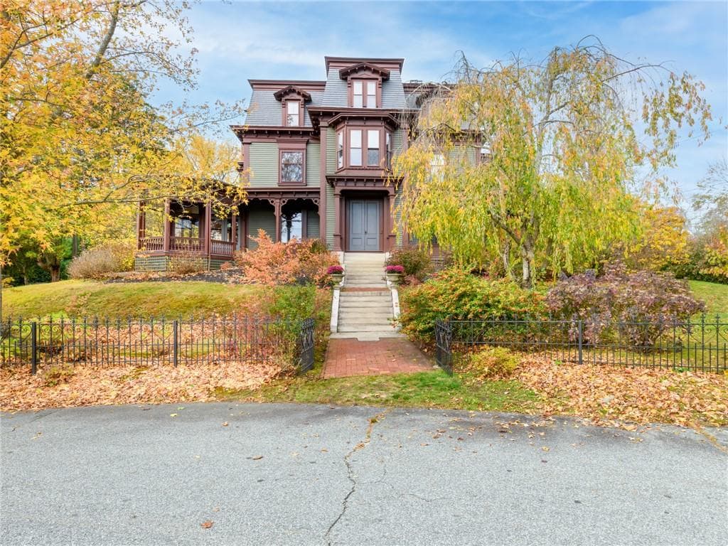 51 Hesper Drive - Photo 1