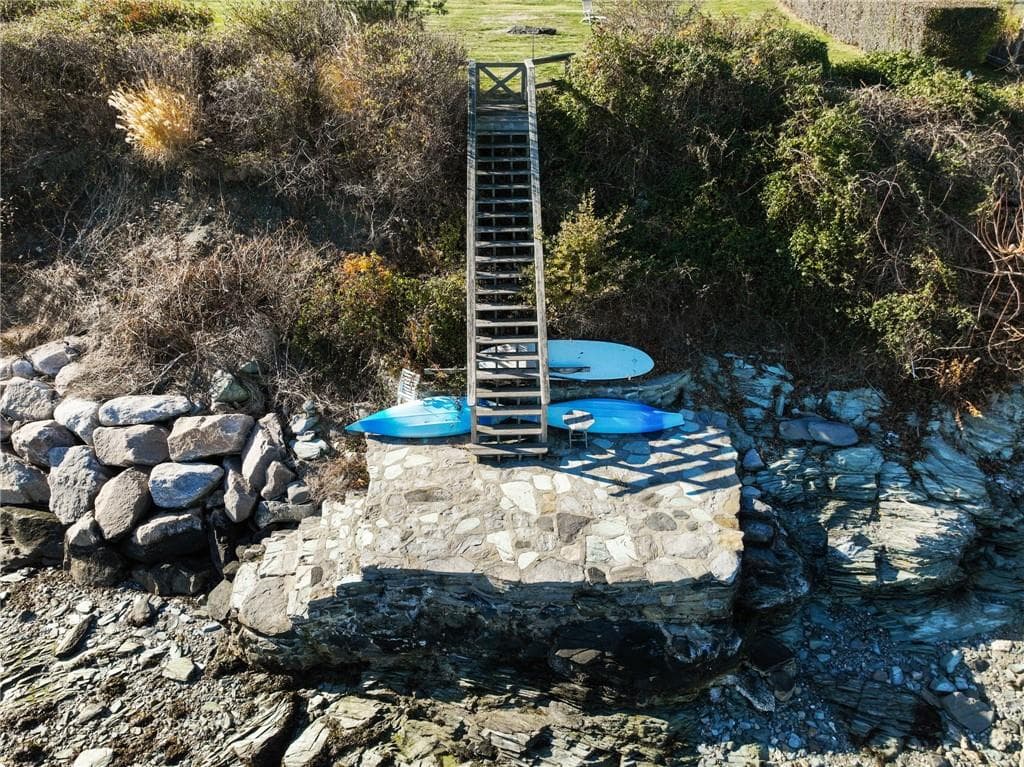 41 Walcott Avenue - Photo 5