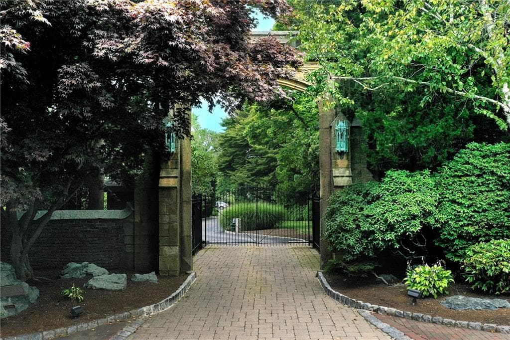 111 Harrison Avenue #A6 - Photo 4