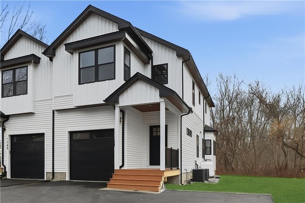 138 Fisher Street #B - Photo 3