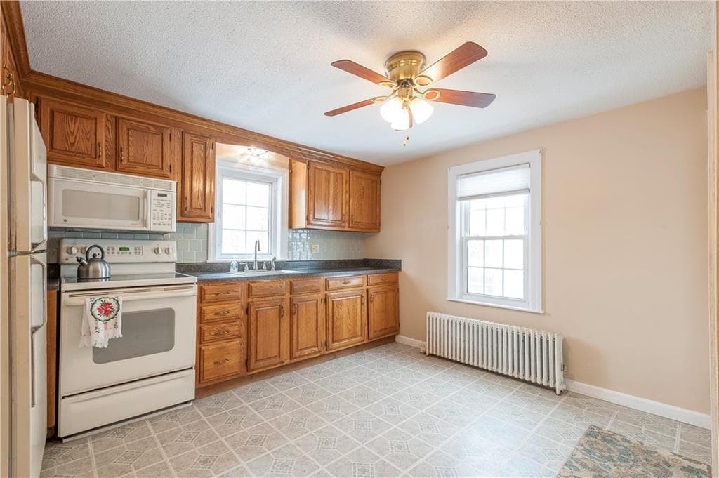 2 Westdale Avenue - Photo 2