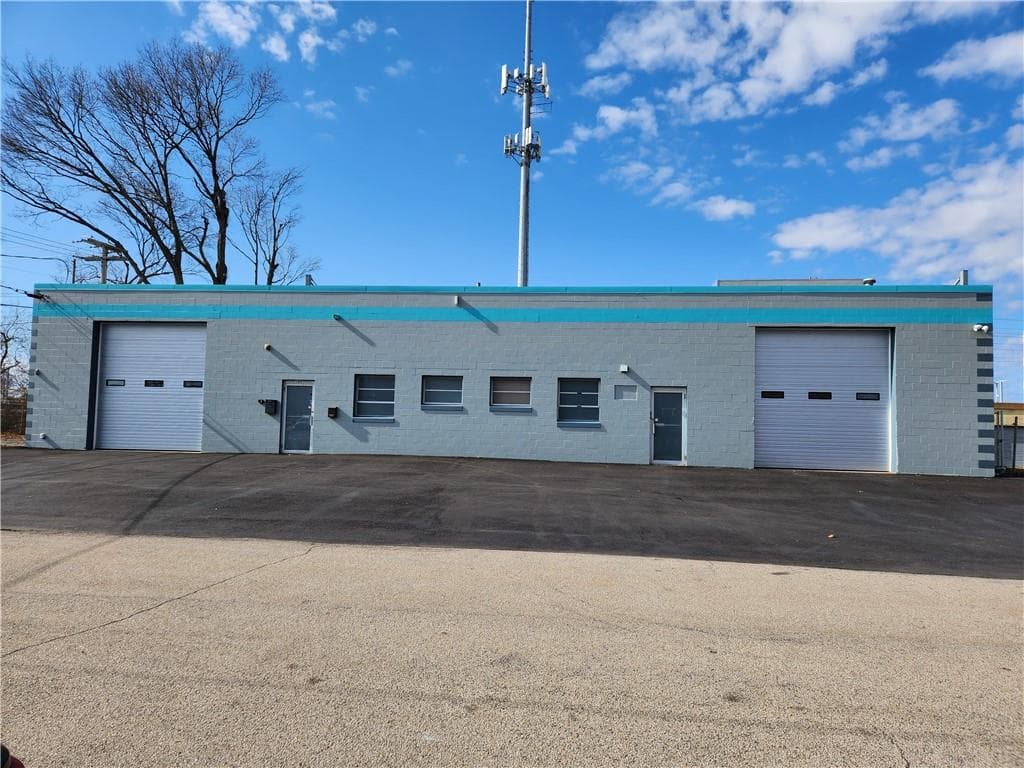 103 Glenham Avenue - Photo 2