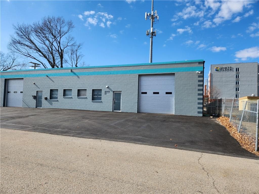 103 Glenham Avenue - Photo 3