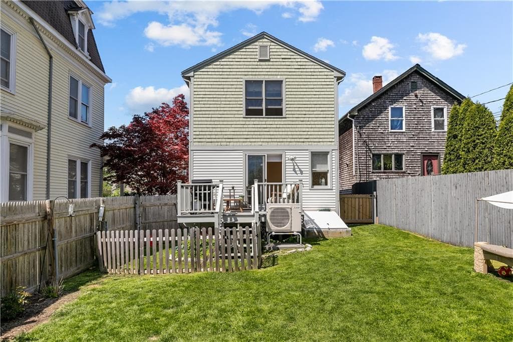 17 Narragansett Avenue - Photo 2