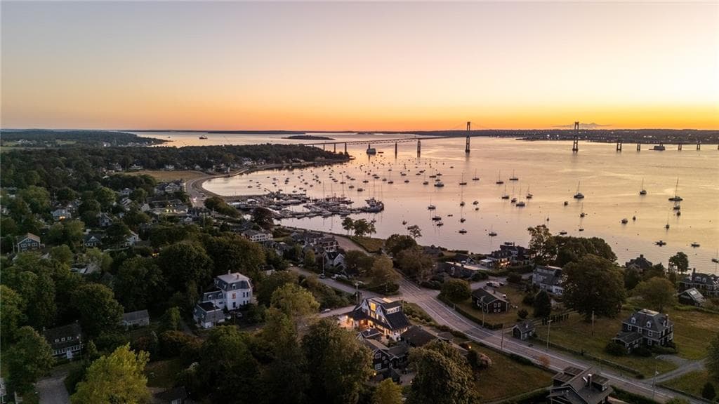 30 Walcott Avenue - Photo 2