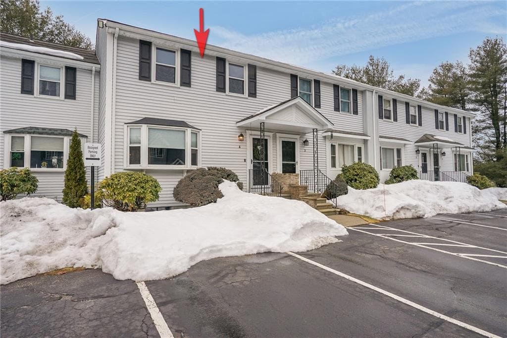 1 Magnum Court #4 - Photo 2