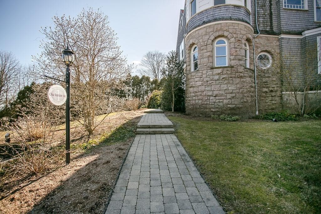 1 Seaview Avenue #5 - Photo 2