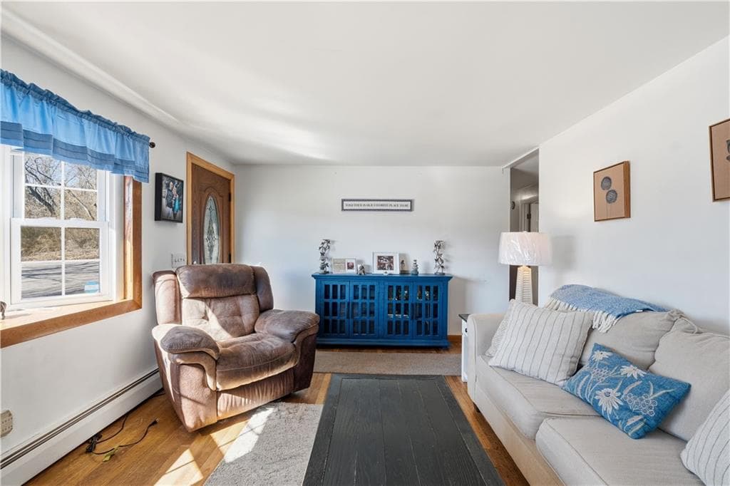 67 GARNET Street - Photo 5