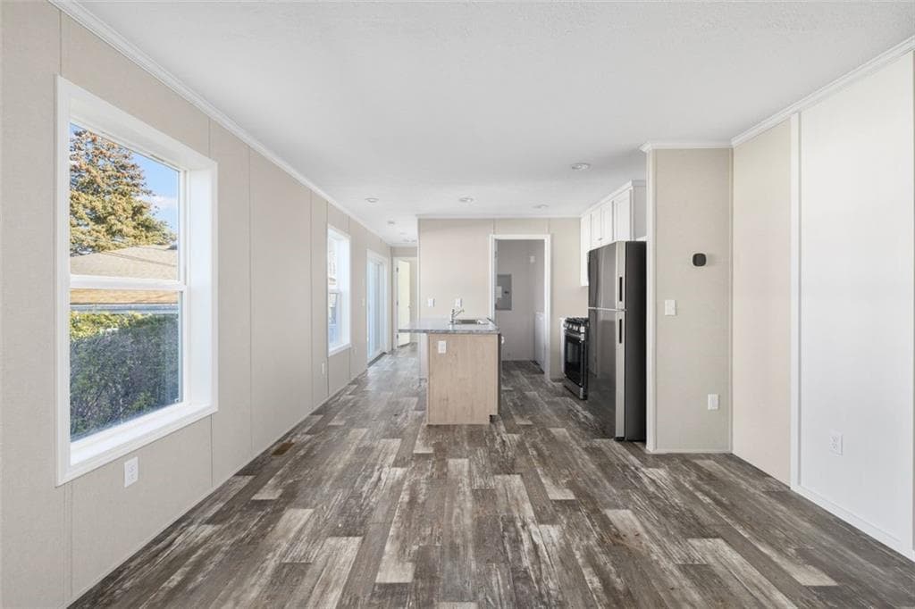 38 Lowell Avenue - Photo 5