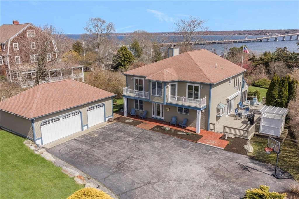 56 Tefft Street - Photo 2