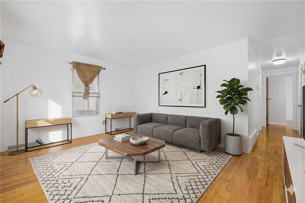 106 Sumner Avenue - Photo 4