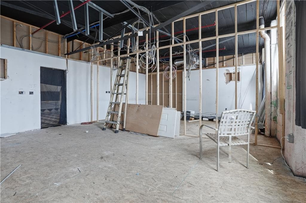 120 Webster Street - Photo 2