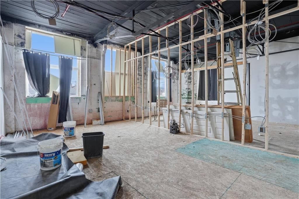 120 Webster Street - Photo 3