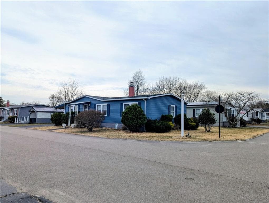 44 Castle Road - Photo 2