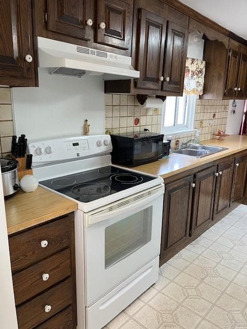 44 Castle Road - Photo 4