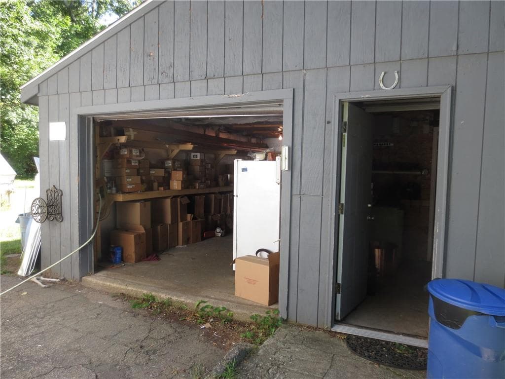 586 South County Trail - Photo 2