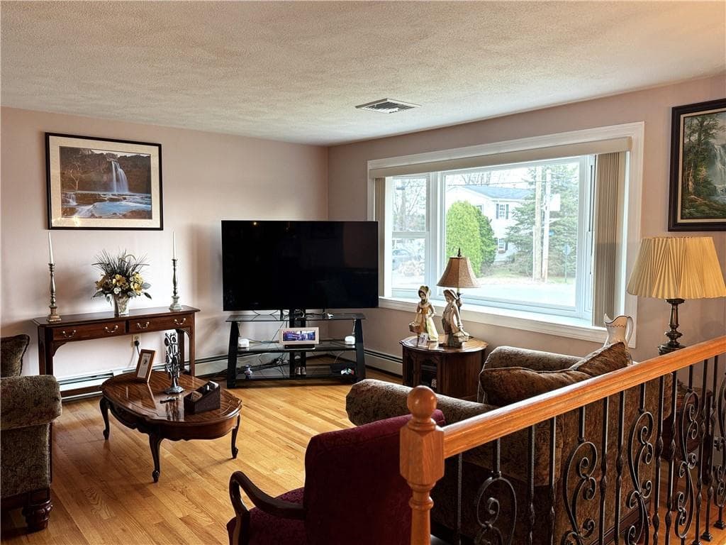 53 Bicentennial Way - Photo 3