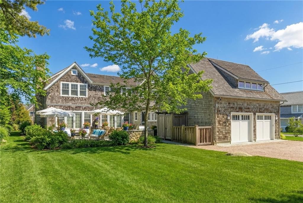 31 Ninigret Avenue - Photo 5