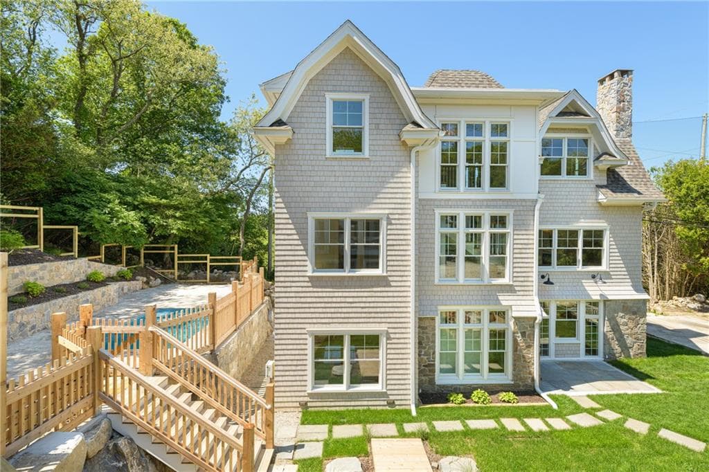 17 East Hills Road - Photo 4