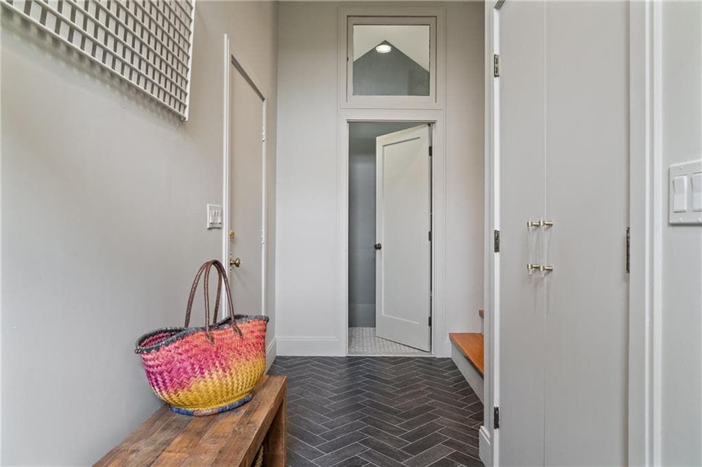 175 Ruggles Avenue - Photo 5