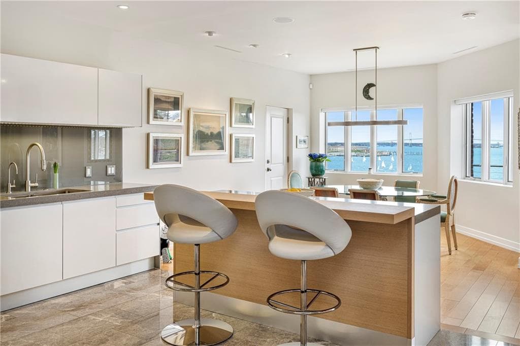 111 Harrison Avenue #A18 - Photo 5