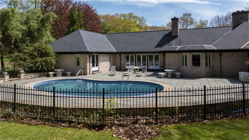 136 White Birch Circle