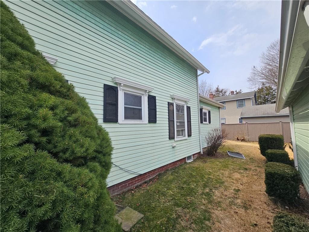 354 Woodruff Avenue - Photo 5