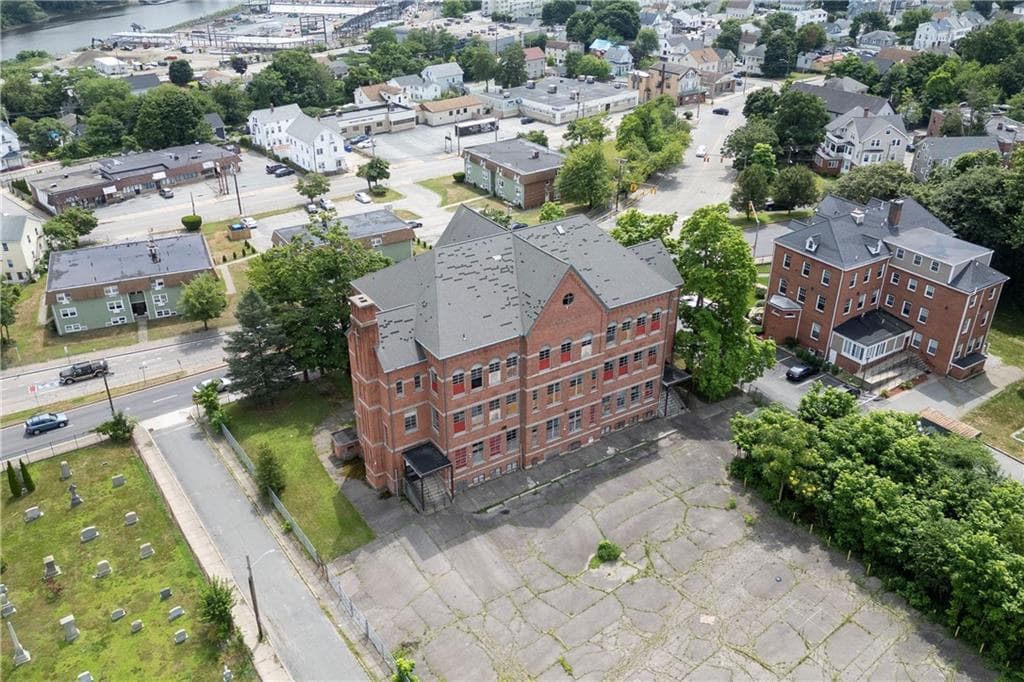 163 George Street - Photo 1