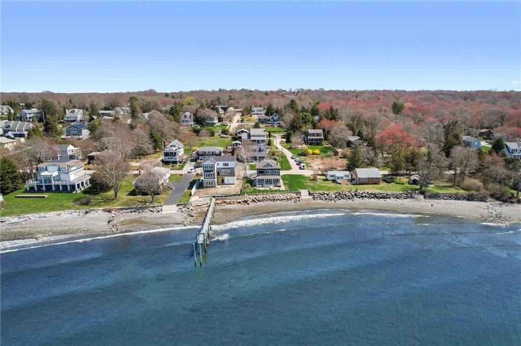 503 Seaside Drive - Photo 2