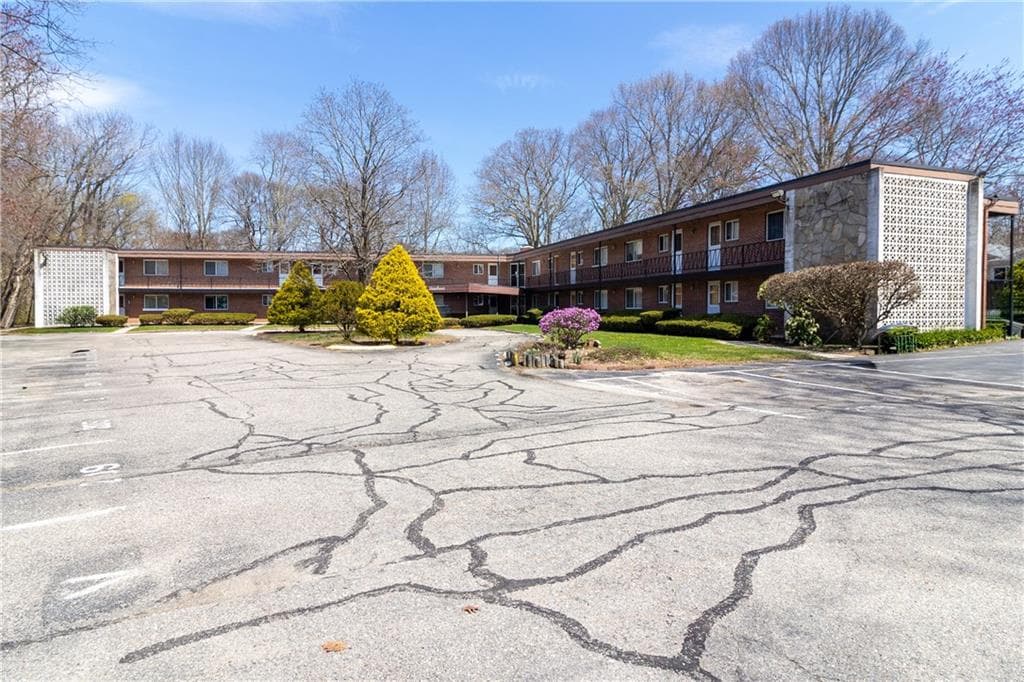 72 West Shore Road #103 - Photo 2