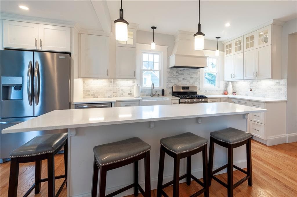 17 Sayles Avenue - Photo 3