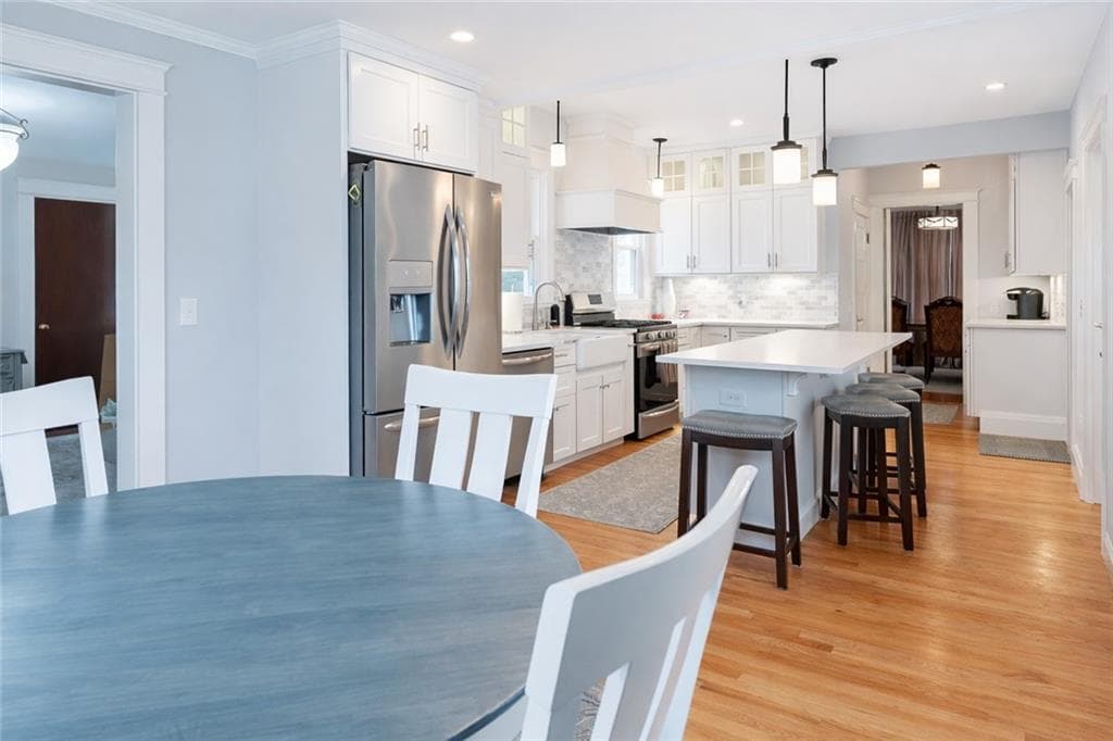 17 Sayles Avenue - Photo 4