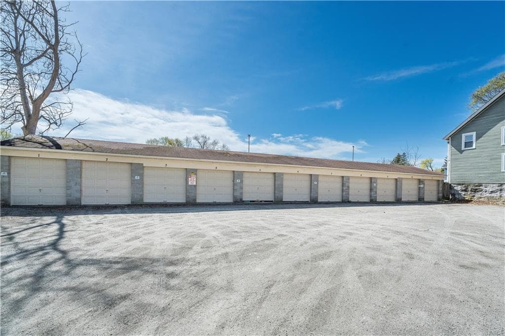 48 PROVIDENCE Street - Photo 4