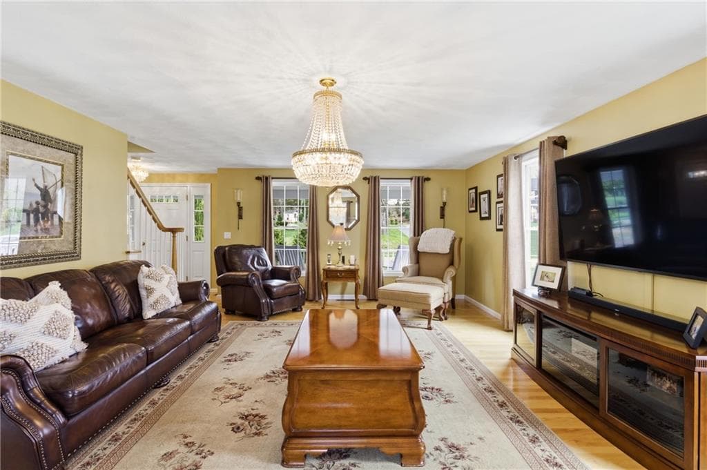 73 Regent Court - Photo 5