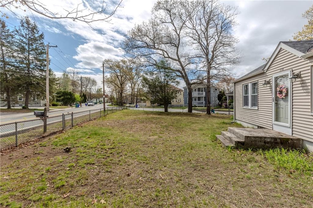 310 Mendon Road - Photo 3