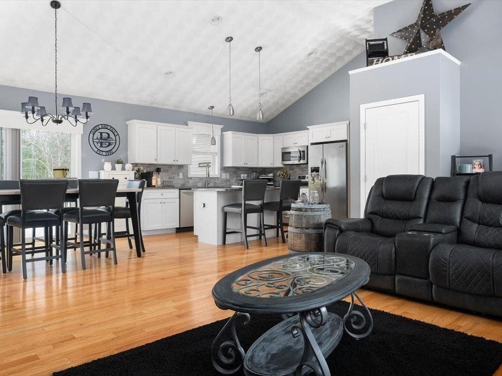 12 Hillside Drive - Photo 3
