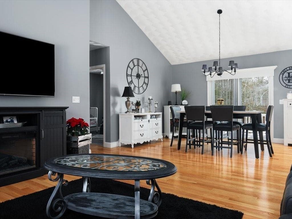 12 Hillside Drive - Photo 4