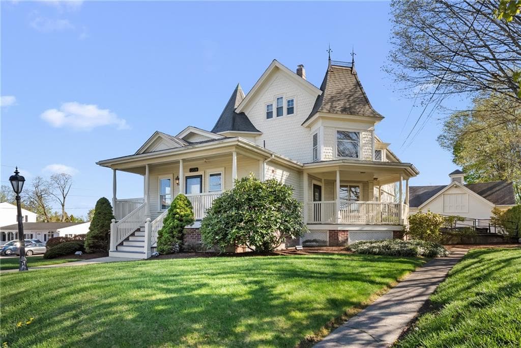 1358 Smith Street - Photo 2