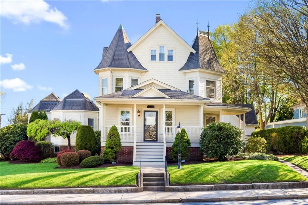 1358 Smith Street - Photo 1