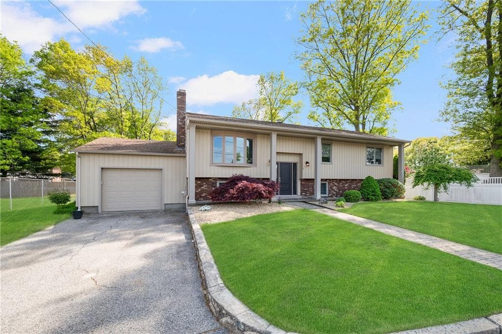 7 Robins Way - Photo 3