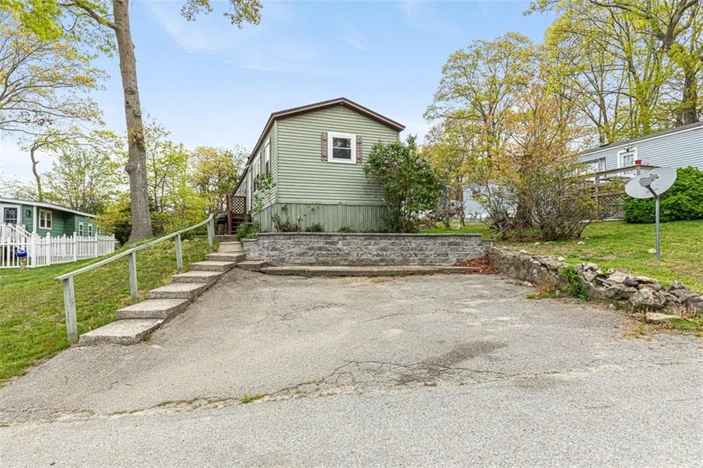 301 Bulgarmarsh Road - Photo 3